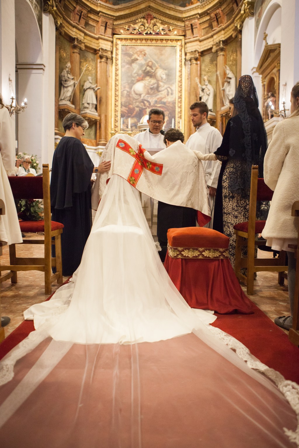 RITO DE LA VELACIÓN: liturgia mozárabe en tu boda – Bodas, inspiración e  ideas para novias, image size:1024x1536